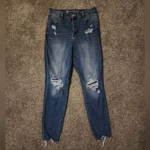 No Boundaries Women's Distressed Skinny Jeans - Dark Blue